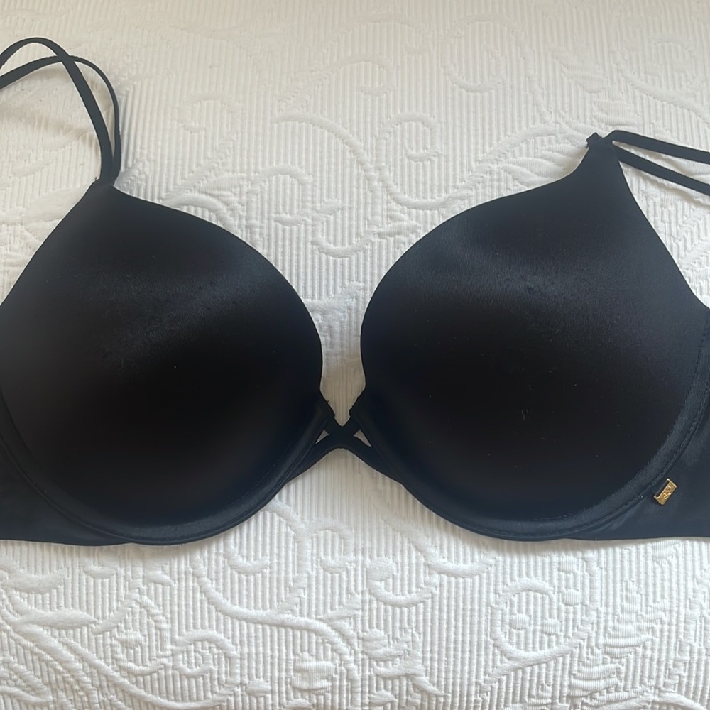 NWT Victorias Secret Very Sexy Push up Bra - Picture 2 of 6
